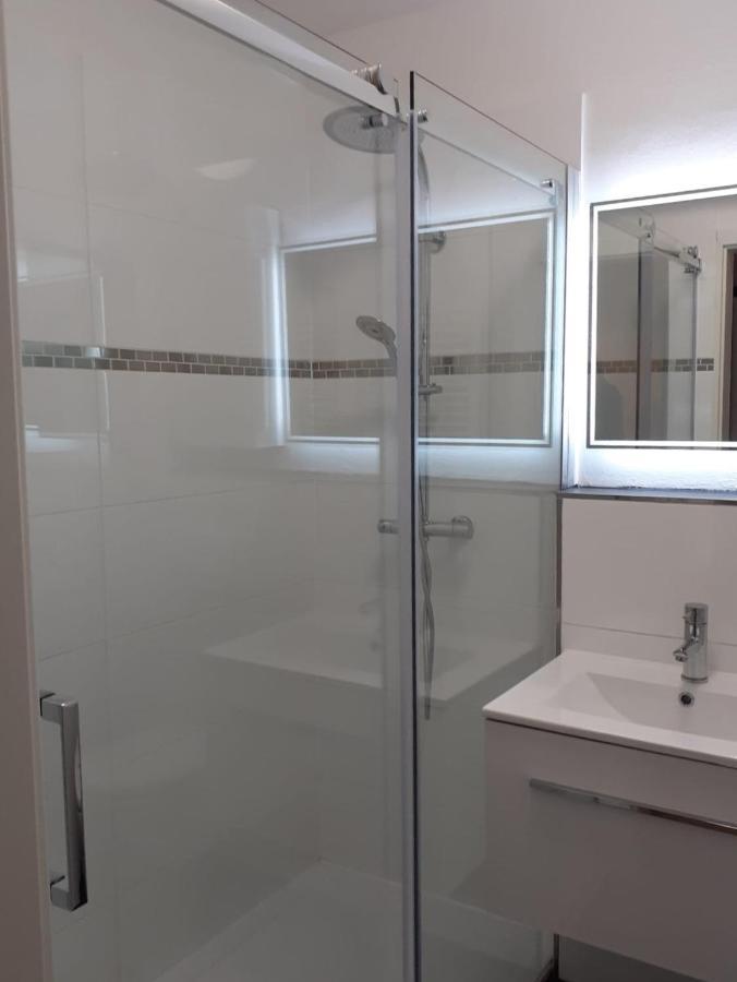 Moderne Ferienwohnung In Lippstadt Zentrum Esterno foto
